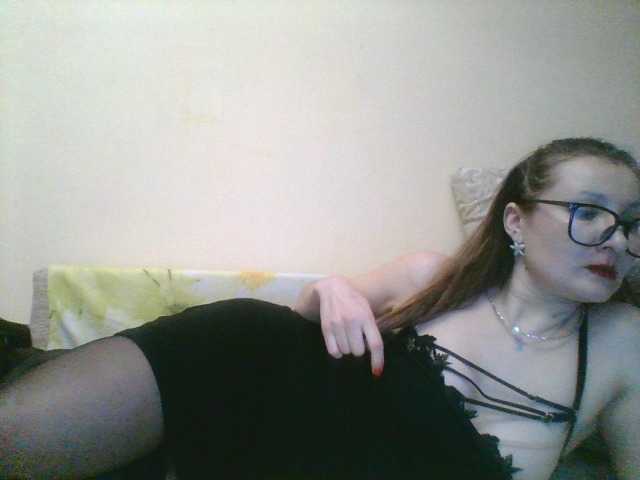 Yulia777's BongaCams show and profile