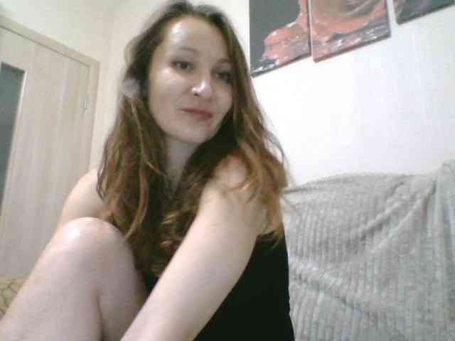 Yuliya333 webcam