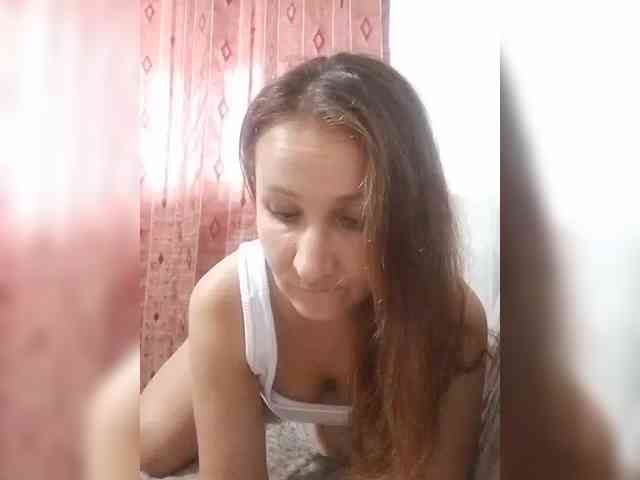 Yuliya333 webcam