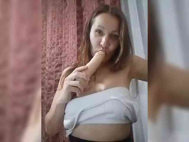 Yuliya333 webcam