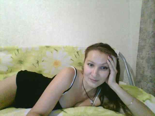 Yuliya333 webcam
