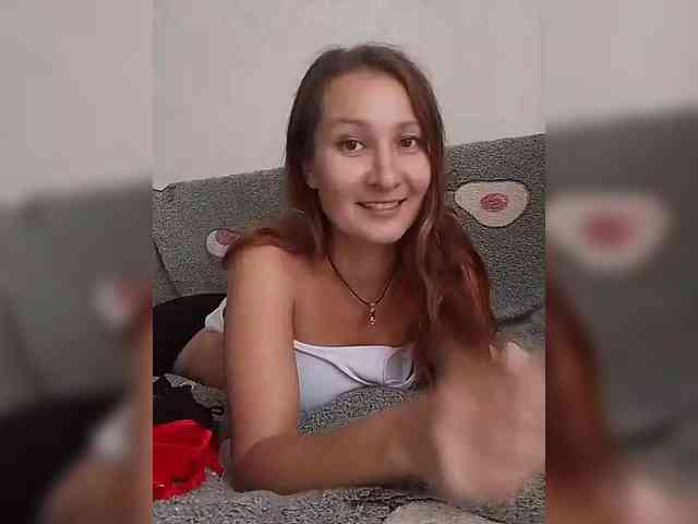 Yuliya333 webcam