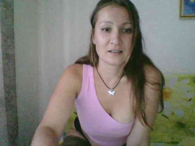 Yuliya333 webcam