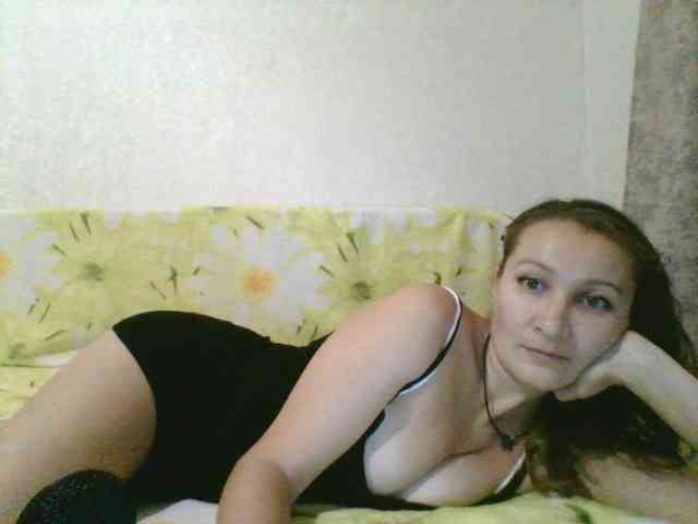 Yuliya333 webcam