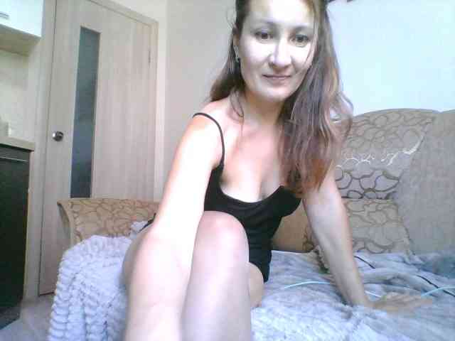 Yuliya333 webcam