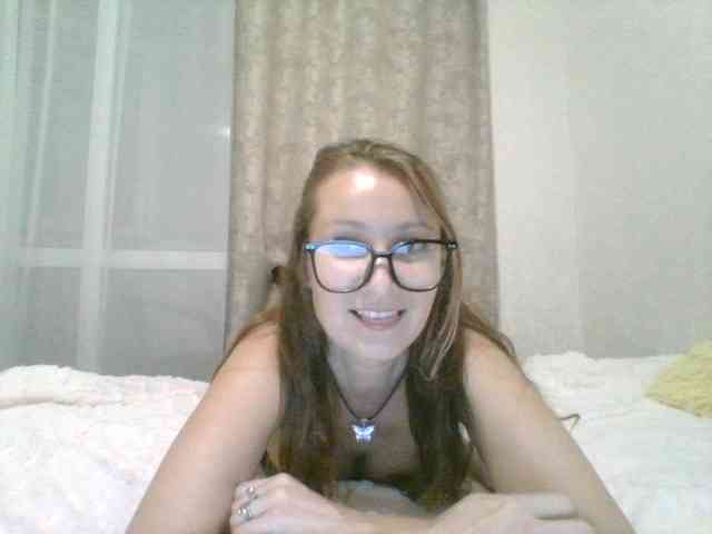 Yulia777 Live Webcam on BongaCams