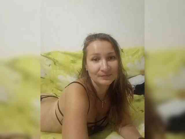 Yuliya333 webcam