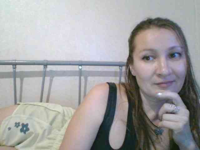 Yuliya333 webcam