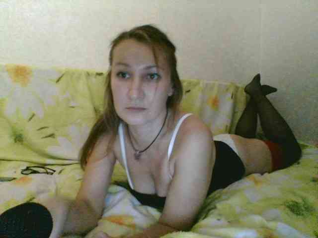 Yuliya333 webcam