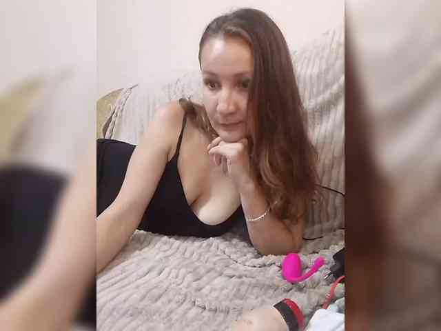 Yuliya333 webcam