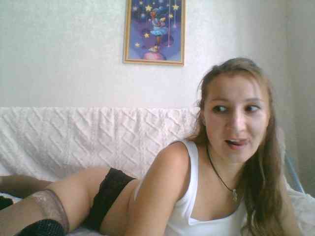 Yuliya333 webcam