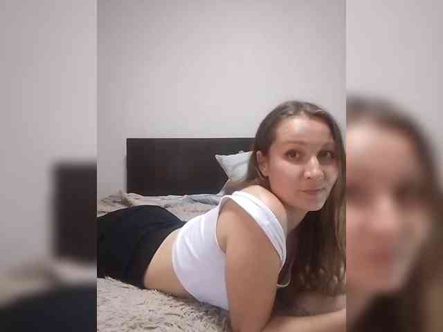 Yuliya333 webcam
