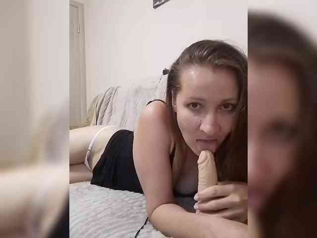 Yuliya333 webcam