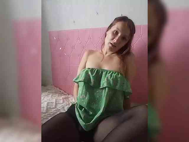 Yuliya333 webcam