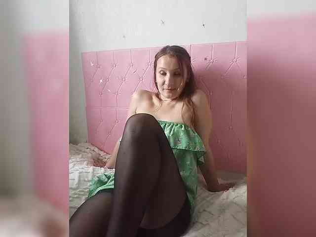 Yuliya333 webcam