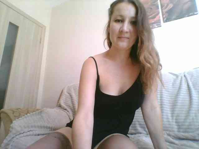 Yuliya333 webcam