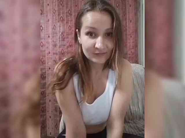 Yuliya333 webcam