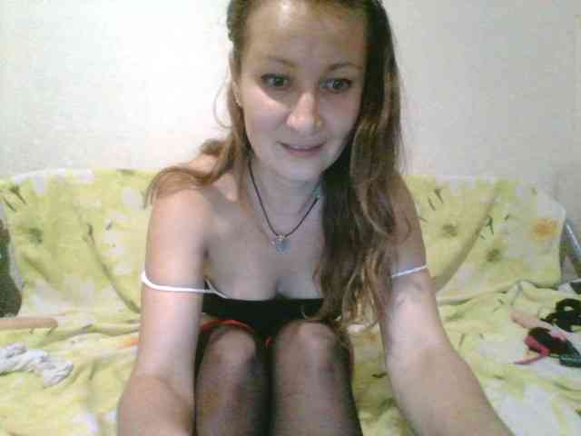 Yuliya333 webcam