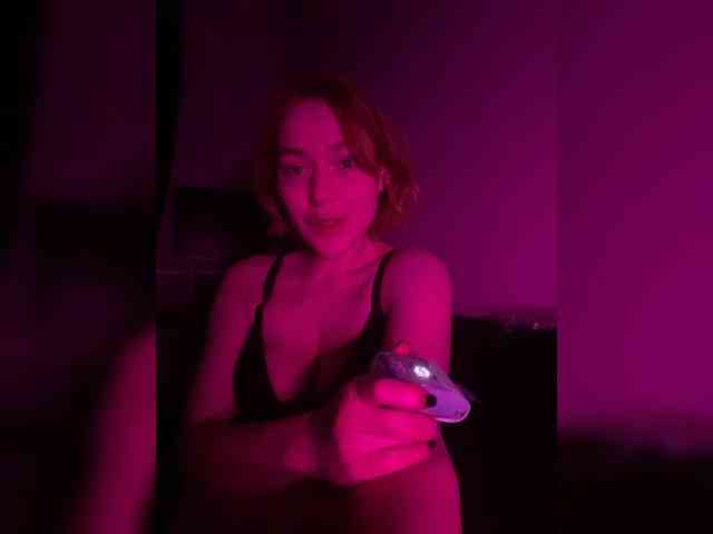 Alexandra-113 webcam