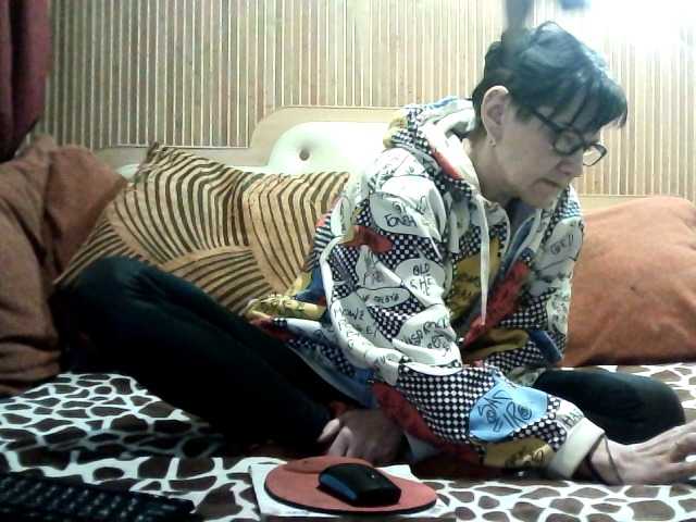 AlanaXDream's BongaCams show and profile