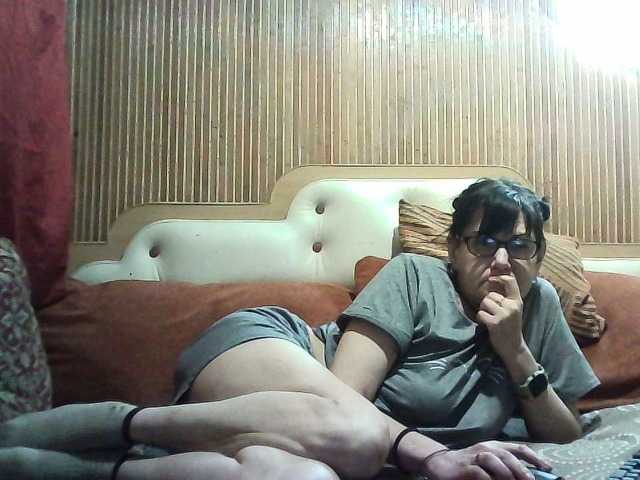 AlanaXDream's BongaCams show and profile