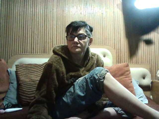 AlanaXDream's BongaCams show and profile