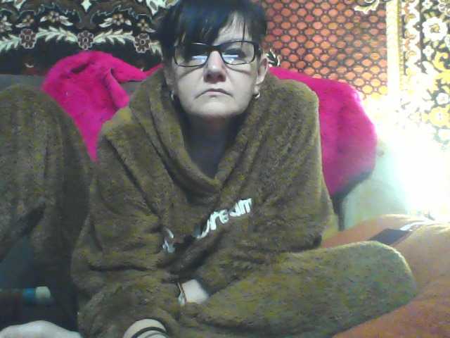 AlanaXDream's BongaCams show and profile