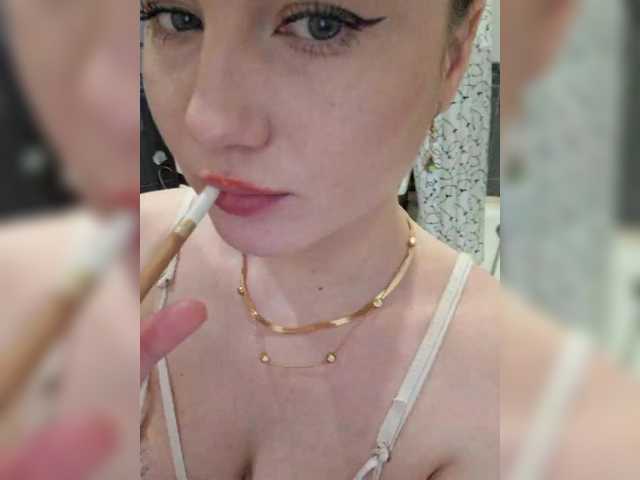 go to chat with -Molly