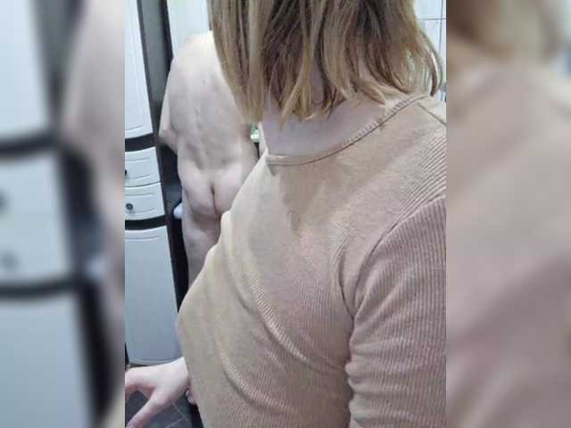 go to chat with -Molly