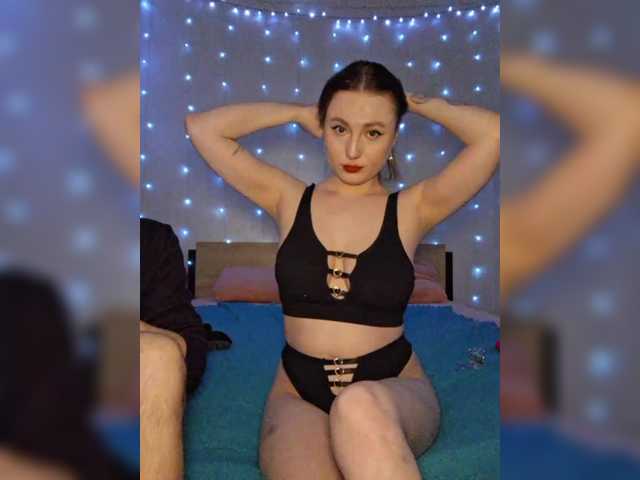 -Sexy-Couple's BongaCams show and profile