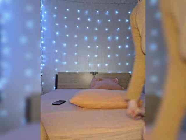 -Molly webcam