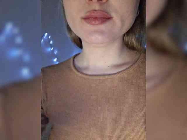 -Molly webcam