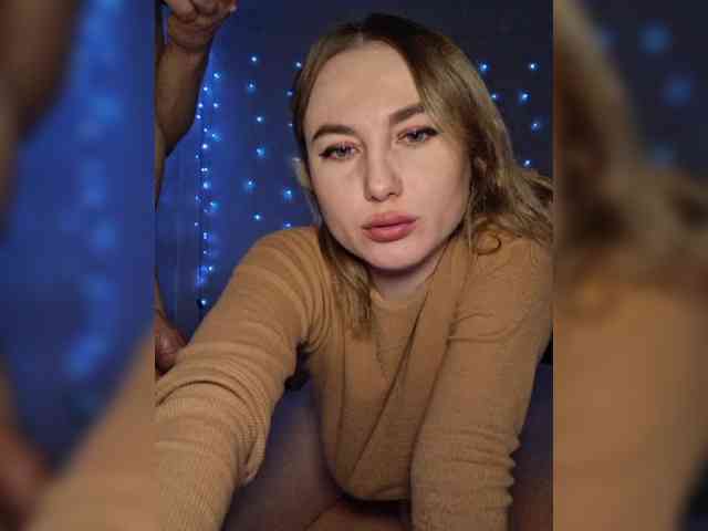-Molly webcam