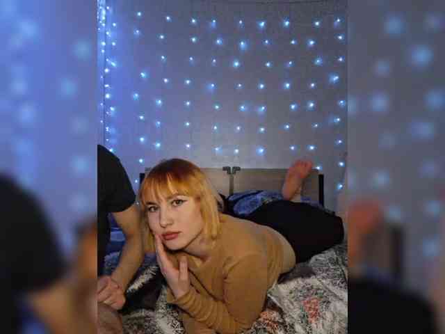 -Molly webcam