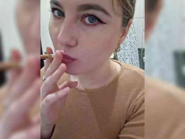 -Molly webcam