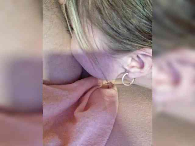 -Molly webcam