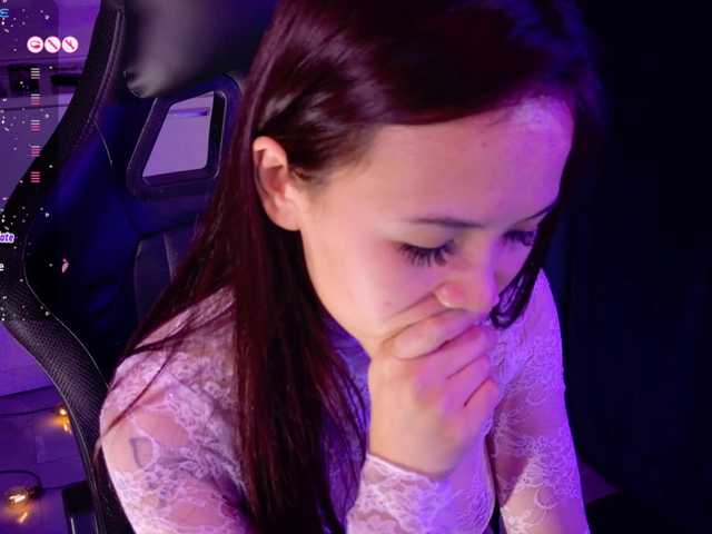 Mishel-Blessing's BongaCams show and profile