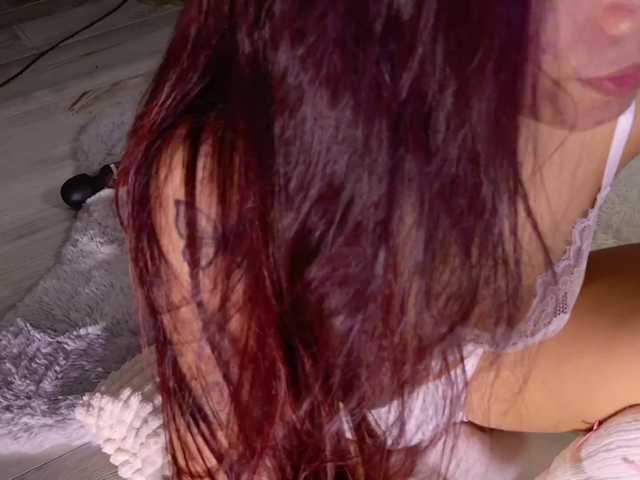 Mishel-Blessing from BongaCams