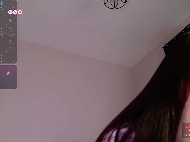 Mishel-Blessing's BongaCams show and profile