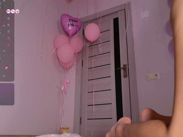 Mishel-Blessing's BongaCams show and profile