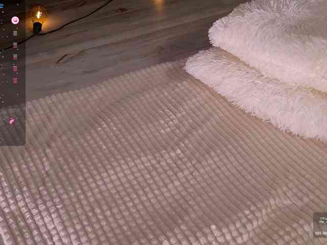 Mishel-Blessing webcam