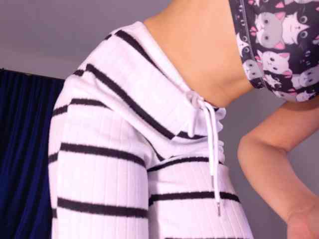 Mishel-Blessing webcam