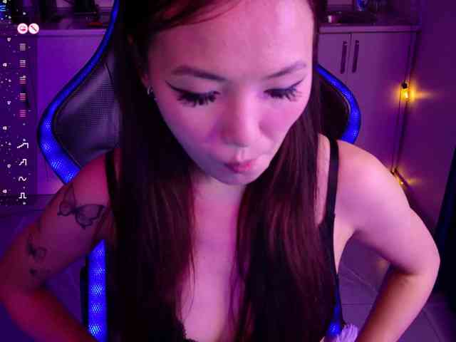 Mishel-Blessing webcam