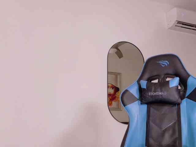 Mishel-Blessing webcam