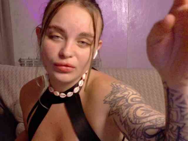 Mishel-Blessing webcam