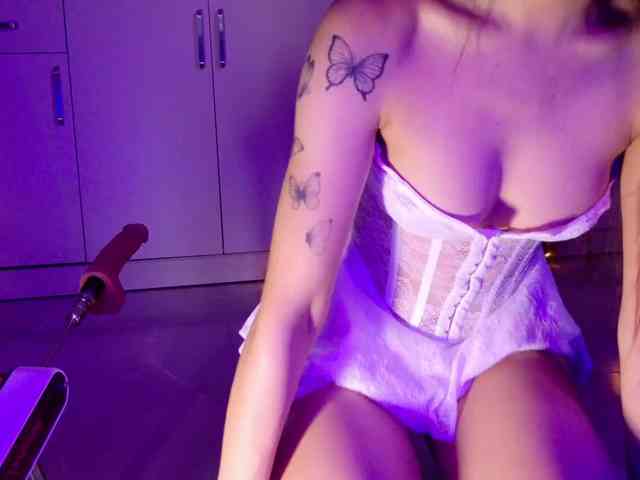 Mishel-Blessing webcam