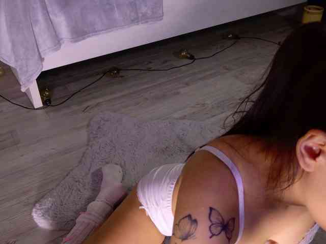 Mishel-Blessing webcam