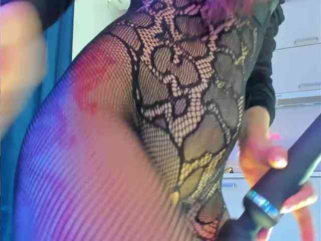 Mishel-Blessing webcam