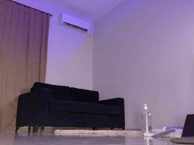 Mishel-Blessing webcam