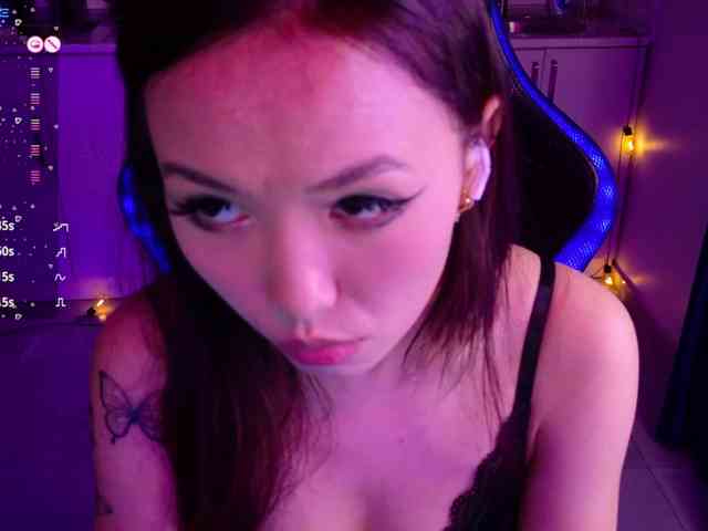 Mishel-Blessing webcam